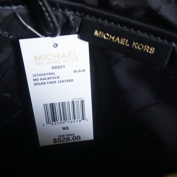 Michael Kors Abbey MD Quilted Backpack Black - Picture 10 of 10